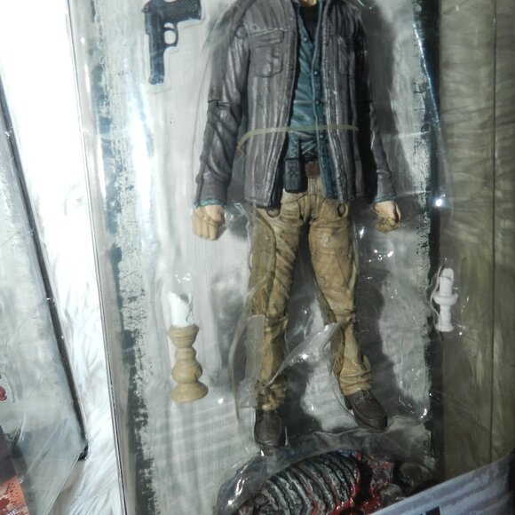 The Walking Dead 5” Gareth Action Figure TV Series 7 AMC🆕📦🏃💨⚡🚚 - Picture 12 of 16